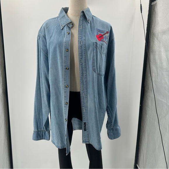 Tops - Nashville Guitar Vintage Embroidered Chambray Shirt 100%cotton Large Unisex
